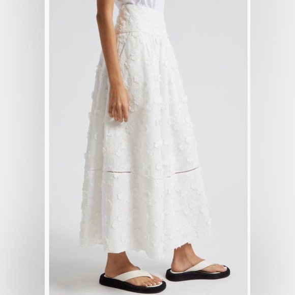 NWT $295 FARM Rio Off White 3D Flower Midi Skirt in XS, Small, and Medium! - Picture 4 of 12